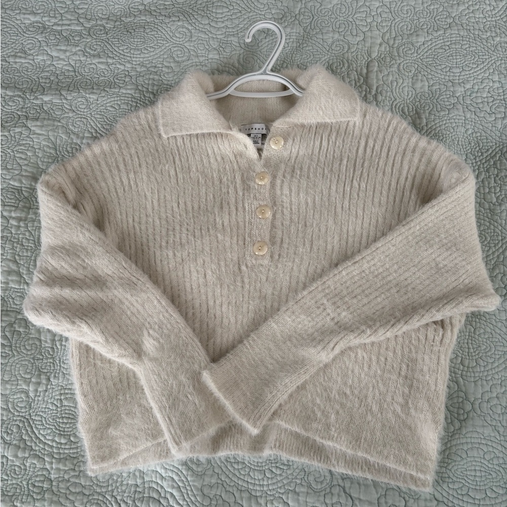 Fuzzy topshop collared white sweater